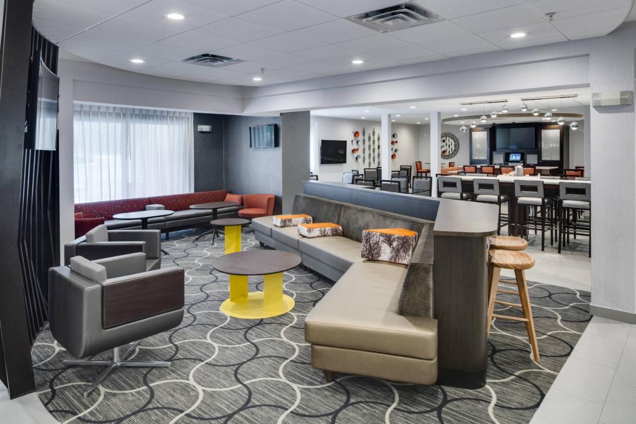 Springhill Suites Milford Buitenkant foto