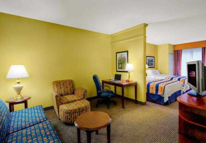Springhill Suites Milford Buitenkant foto
